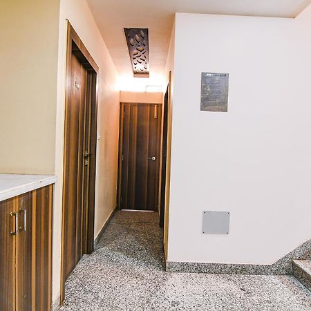 Fabexpress Scholer Motel Καλκούτα Εξωτερικό φωτογραφία