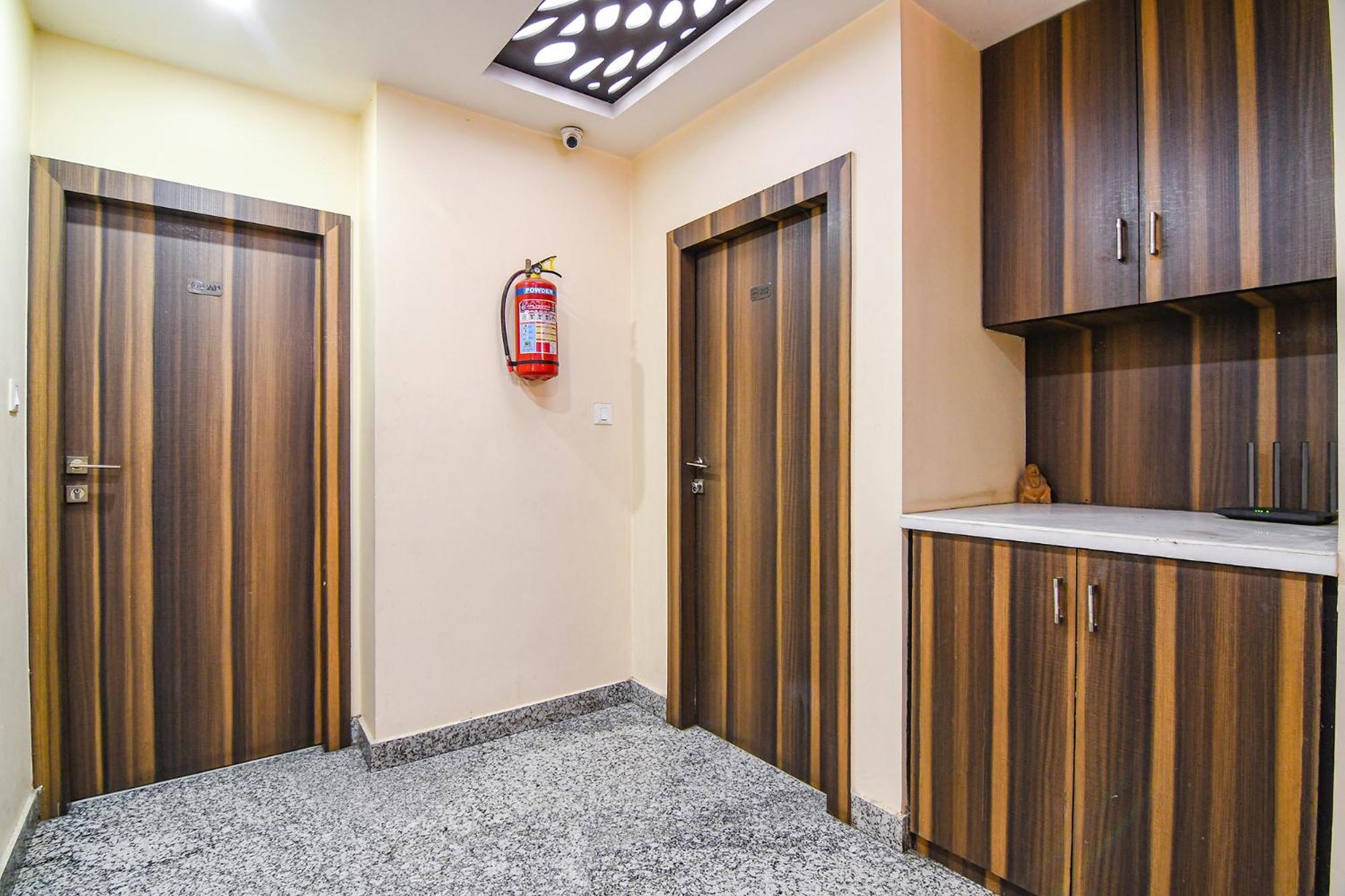 Fabexpress Scholer Motel Καλκούτα Εξωτερικό φωτογραφία
